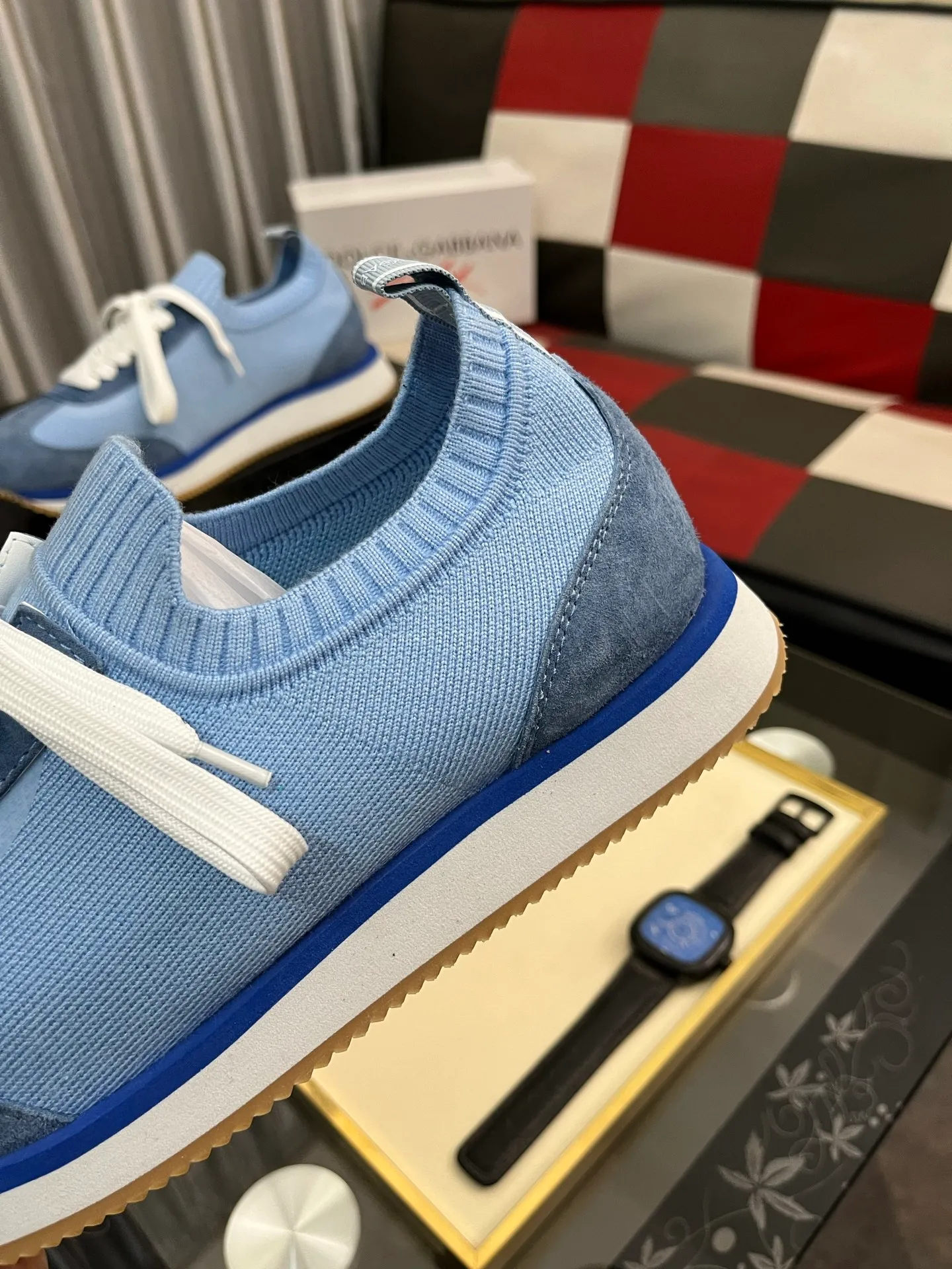 Men's Men's Shoes💰420⌚️⌚️••Dolce&Gabbana••DG✔️High-end men's sports and casual shoes. Original goods from top counters. Original imported cowhide, multi-material splicing design ➕Imported cowhide lining, cowhide feet ➕Original TPR elastic outsole. Size: 36-46🔟Colors available